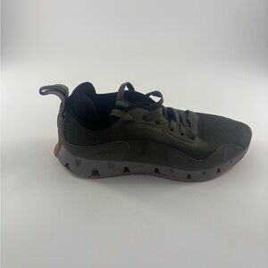 Reebok Zig Dynamica 10912 Olive Green Athletic Sneakers Men’s Size 7